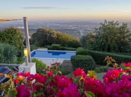 Villa Vista by Algarve Holidays, hotel din Valados