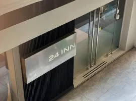 24 Inn at BTS Phrom Phong