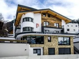 Hotel Garni Persutt