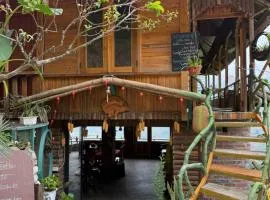 Bamboo Garden Homestay & Coffee