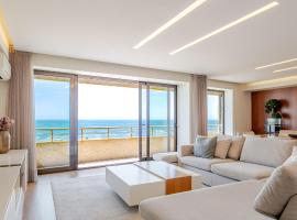 Beachouse Pvz - Seafront By Pomerania, hotel di Povoa de Varzim