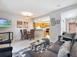 Relaxing Condo Next to SanDestin & Miramar Beaches
