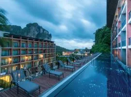 Sugar Marina Hotel CLIFFHANGER Aonang