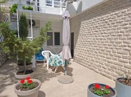 Apartment Port Special