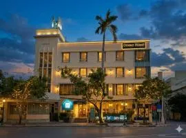 Collection O Dinso Home Boutique