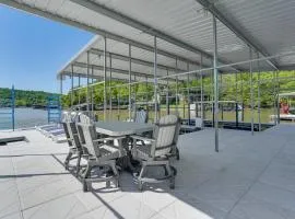 Luxe Lake of the Ozarks Group Escape in Roach