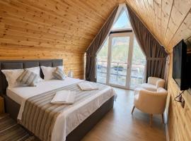 Guest house Panorama โรงแรมในKoman