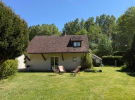 Le Clos du Avre, hotel v mestu Breux-sur-Avre