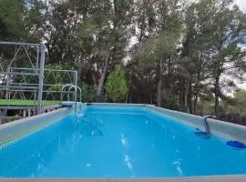 Finca rural con piscina para grupos grandes