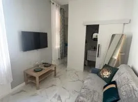 Modern Studio - 5 min to center Monaco
