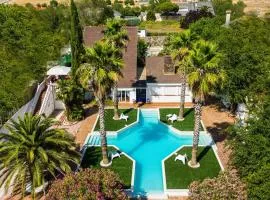 Villa Gloria, Spa And Pool