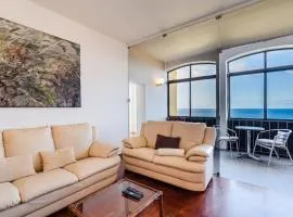 GuestReady - A beautiful sight over the sea