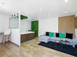 Suite Cinema et SPA - Jaccuzi et Grande terrasse proche aéroport CDG