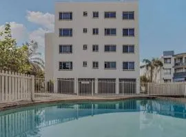 Coastal Comfort with Ocean Views from Shared Rooftop and Separate Pool