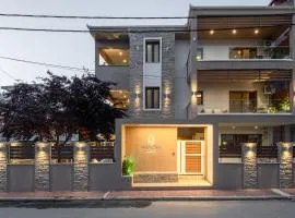 Harmonia Boutique Apartments - 150m from the Beach