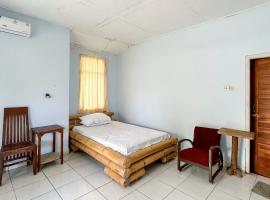 Cozzy HEPI Bungalo Lovina Singaraja Bali, ξενοδοχείο σε Panji