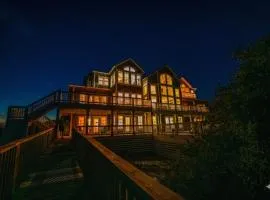 Oceanfront Estate 14BR No Resort Fee Sleeps 32