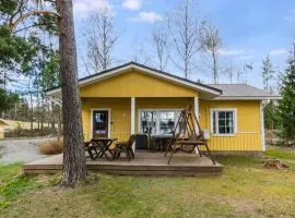 Holiday Home Keltalilja by Interhome