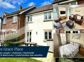 Ace Grace Place - Part of the The Bay Filey Holiday Village with pool, gym and direct beach access, pub, restaurant, tennis and meadows walks