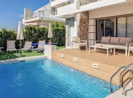 4 Bedroom Awesome Home In Los Alcázares