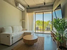 The Nomad Getaway 1B 1BA Surf Condo