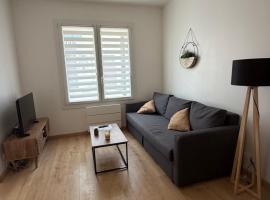 JMAM Urban Suite T2 Climatisé en centre ville proche plage, Hotel in Fos-sur-Mer