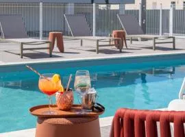 Brit Hotel Avignon Sud Le Calendal