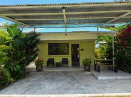 Serenity House, hotel a Cahuita