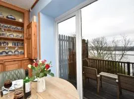 1 Bed in Goodwick oc-fb274