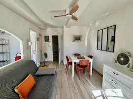 "LA PIOL" apartment in the heart of Hyères