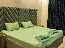 Ankola Hotel, hotel em Homagama