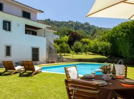 Luxury Classic Villa with Private Pool - Bom Jesus