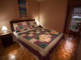 Cordillera Azul, hostel in Puerto Natales