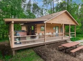 Close to parks, Hot Tub & Fire Pit, Onsite Trails