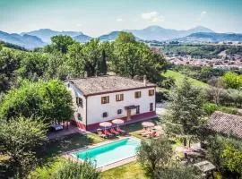 Amazing Home In Pergola