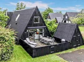 Awesome Home In Farsø With Wifi