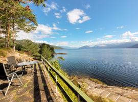 Amazing Home In Tørvikbygd With Wifi, hotel a Tyrvikbygd