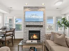 2 King Suites in Old Town Bay Views Patio Garage!