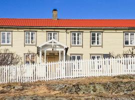 Amazing Home In Averøy With Wifi, hotel a Averoy