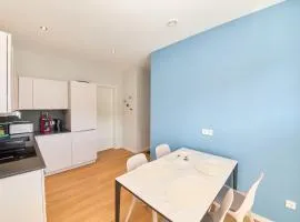 Burgblick Apartment Schieferblau
