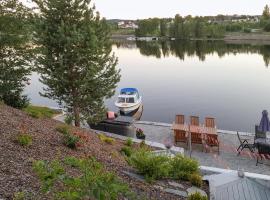 Nice Home In Eina With House Sea View, hotel v mestu Eina