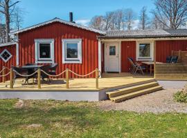 Gorgeous Home In Lönashult With Wifi, hotel di Lönashult