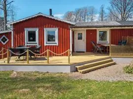 Gorgeous Home In Lönashult With Wifi