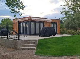 Studio avec piscine et jardin