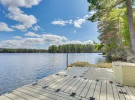 A-Frame Waterfront Escape on Lochada Lake