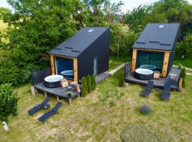 Campolongo Tiny Chalet, hotel em Câmpulung