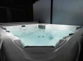 Rodrigues House - Private Jacuzzi