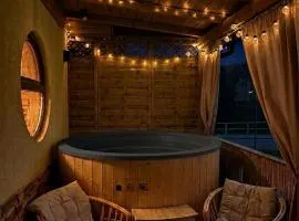 Domki & Jacuzzi w Centrum Soliny