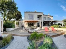 VillaSerenita Piscine chauffée, Jacuzzi, Pétanque