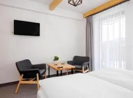 Golden Apartments - Mountain View - Villa Taternik